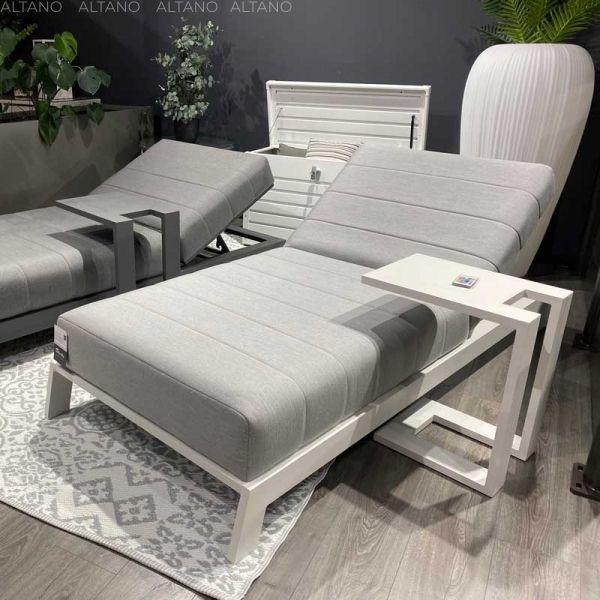 Boczny stolik kawowy White