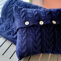 Poduszka dekoracyjna z dzianiny,Granatowa