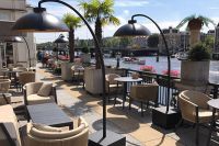 Lampa podłogowa-podgrzewacz DOME Black