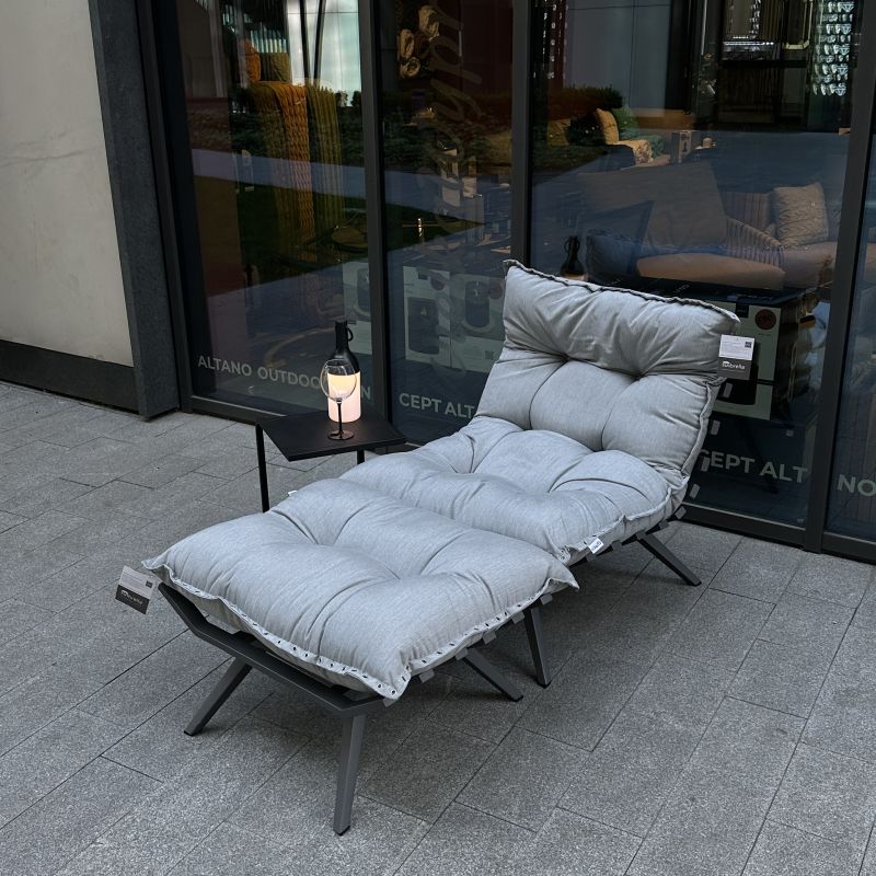 Fotel z podnóżkiem Diva 2025