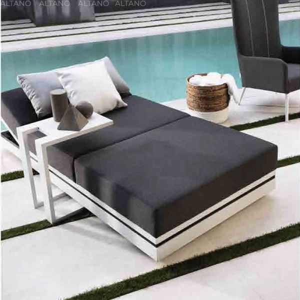 Boczny stolik kawowy White